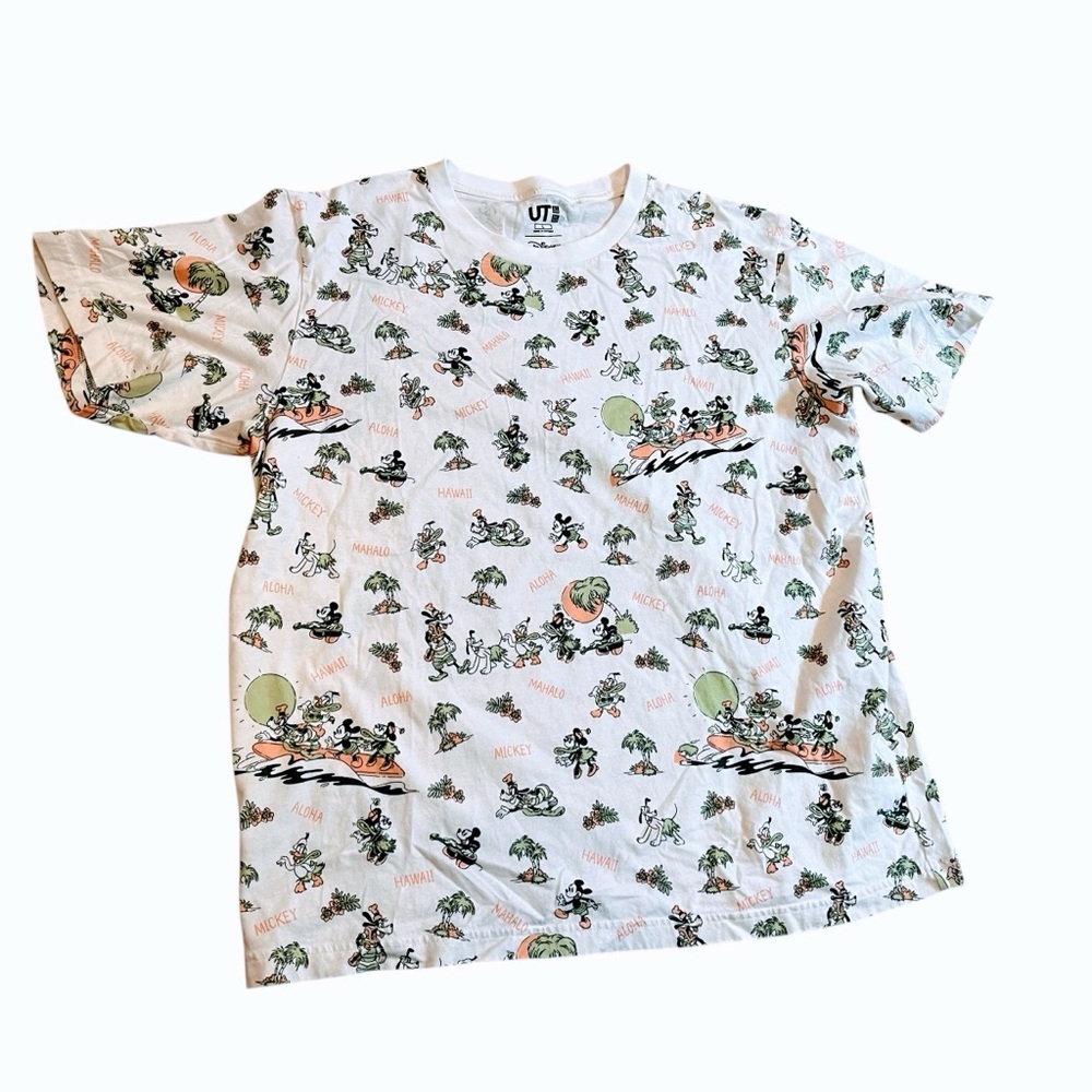 Disney Hawaii uniqlo ut Mickey Minnie Mouse t-shirt large L like new 100% cotton